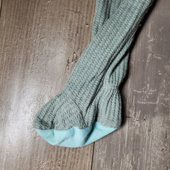 Cloud Island Sage Green Baby Waffle Knit One Piece Footie Size 3-6M NWOT - Picture 6 of 14